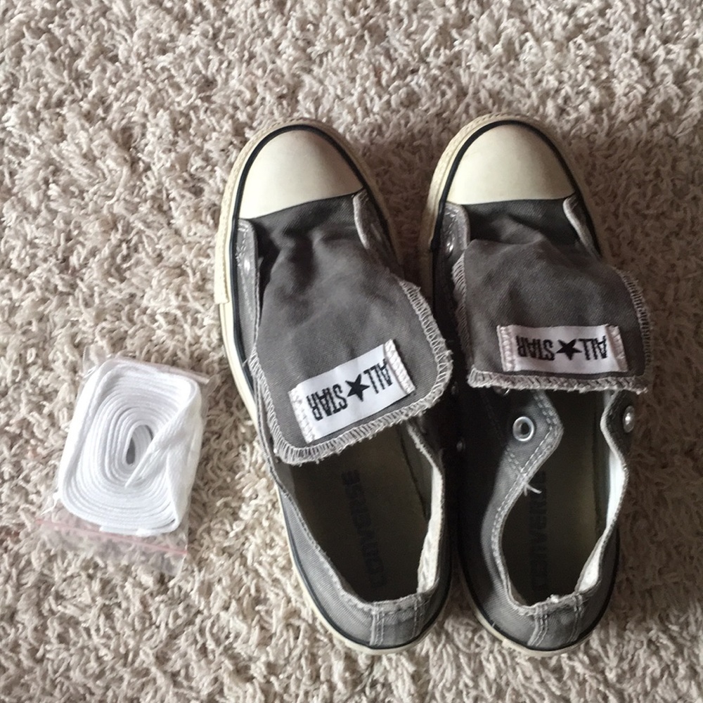 Grey converse sneakers